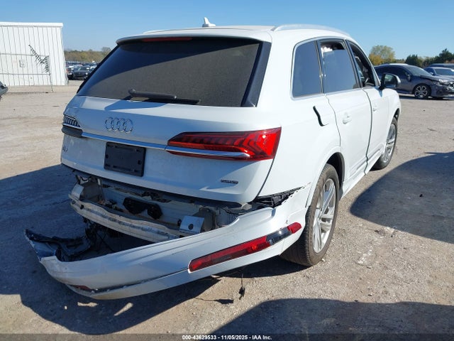 2023 Audi Q7 Premium Plus 55 Tfsi Quattro Tiptronic მანქანა იყიდება აუქციონზე, vin: WA1LXBF73PD020670, აუქციონის ნომერი: 43629533