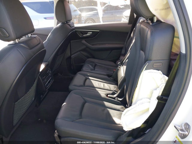 2023 Audi Q7 Premium Plus 55 Tfsi Quattro Tiptronic მანქანა იყიდება აუქციონზე, vin: WA1LXBF73PD020670, აუქციონის ნომერი: 43629533