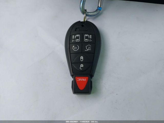 2014 CHRYSLER TOWN & COUNTRY 2C4RC1BG8ER435800 Photo 10