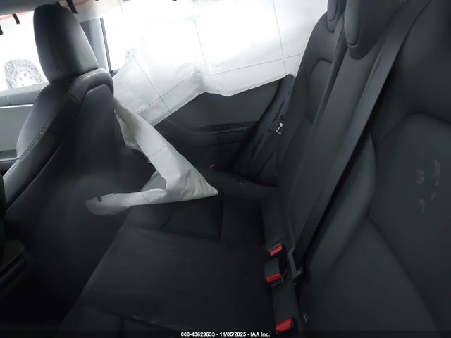 2025 TESLA MODEL 3 5YJ3E1EA6SF878669 Photo 7