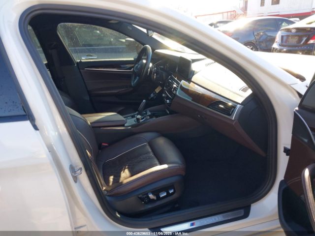 2018 BMW M550I WBAJB9C59JG464260 Photo 4