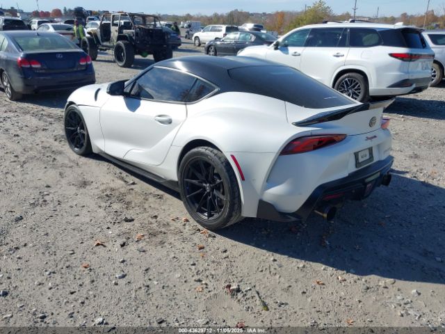 2023 TOYOTA GR SUPRA WZ1DB0G02PW053972 Photo 2