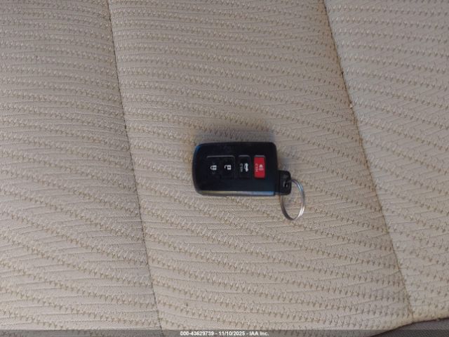 2016 TOYOTA CAMRY HYBRID 4T1BD1FK4GU179203 Photo 10