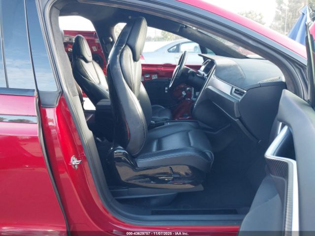 2016 TESLA MODEL X 5YJXCAE49GF000369 Photo 4