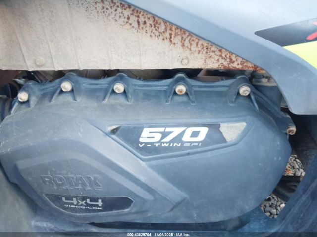 2021 CAN-AM OUTLANDER 3JBLWAT49MJ001753 Photo 8