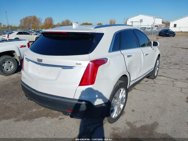 2019 CADILLAC XT5 1GYKNFRS3KZ163140 Photo 3