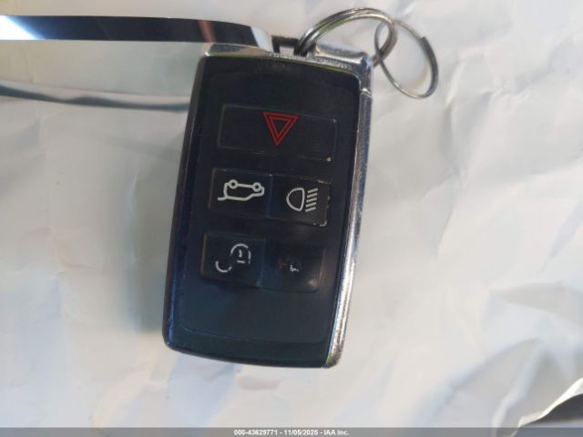 2019 JAGUAR E-PACE SADFK2FX2K1Z48020 Photo 10