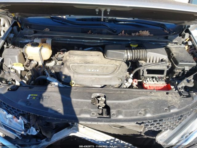 2018 CHRYSLER PACIFICA 2C4RC1BG6JR331185 Photo 9