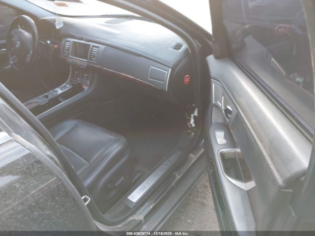 2009 JAGUAR XF SAJWA06B89HR18224 Photo 4