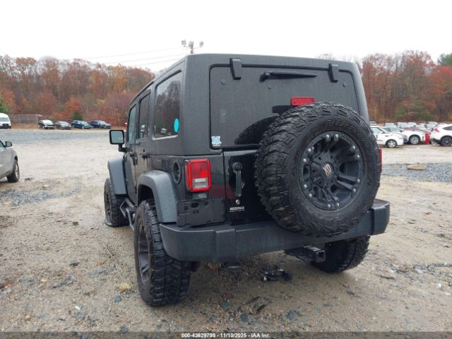 2014 JEEP WRANGLER UNLIMITED 1C4BJWFG3EL163132 Photo 2