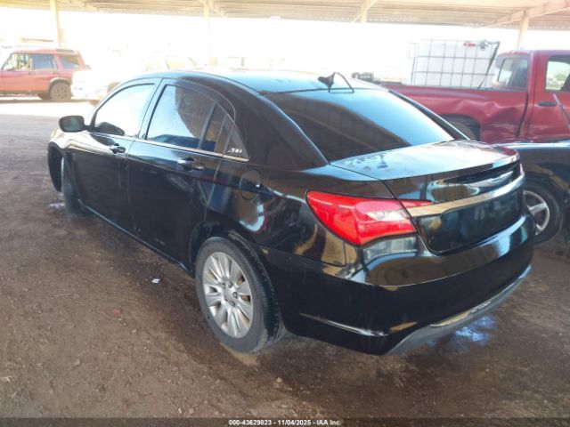 2014 CHRYSLER 200 1C3CCBAB5EN230695 Photo 2