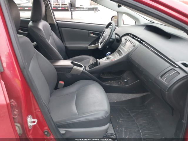 2015 TOYOTA PRIUS JTDKN3DUXF1976072 Photo 4