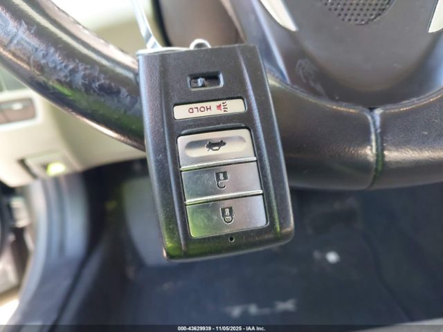 2015 ACURA TLX 19UUB2F58FA026425 Photo 10