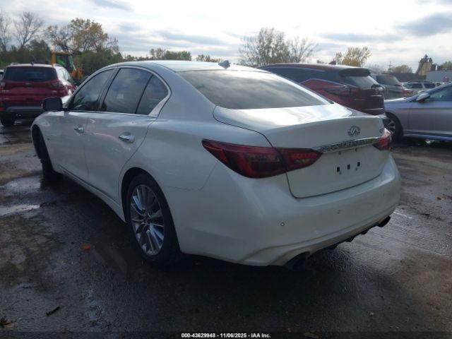2018 INFINITI Q50 JN1EV7AP1JM353081 Photo 2