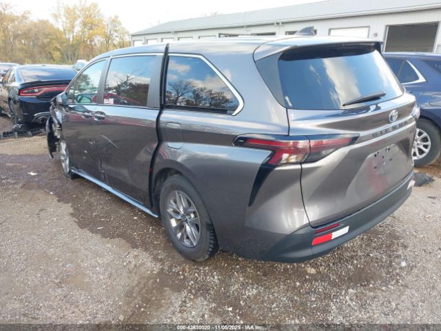 2023 TOYOTA SIENNA 5TDKRKEC2PS156450 Photo 2