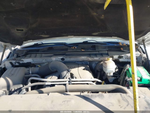 2016 RAM 2500 3C6TR5CT7GG282088 Photo 9