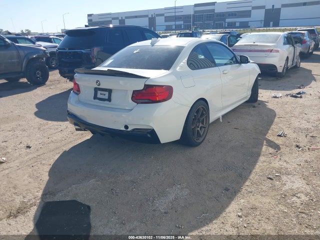 2016 BMW M235I WBA1J7C59GV290251 Photo 3