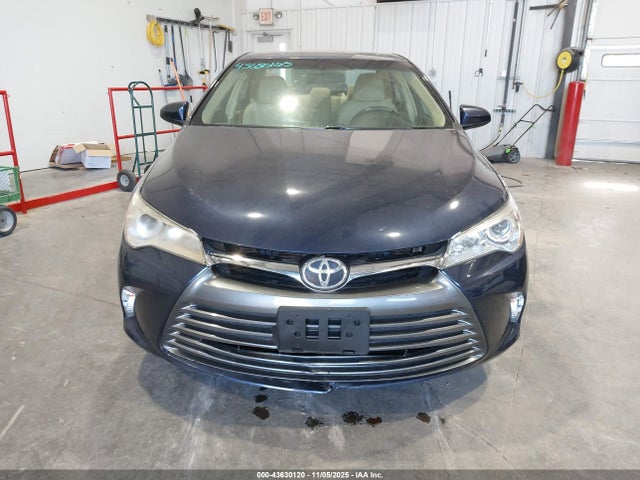 2017 Toyota Camry Le მანქანა იყიდება აუქციონზე, vin: 4T1BF1FK9HU768971, აუქციონის ნომერი: 43630120