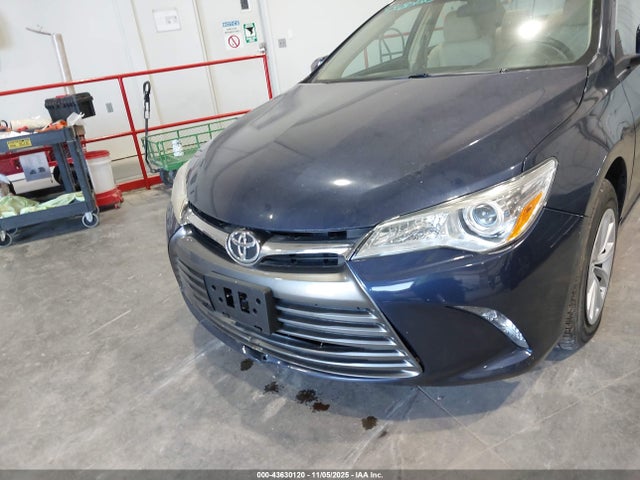 2017 Toyota Camry Le მანქანა იყიდება აუქციონზე, vin: 4T1BF1FK9HU768971, აუქციონის ნომერი: 43630120