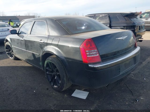 2005 CHRYSLER 300C 2C3JA63H45H126553 Photo 2