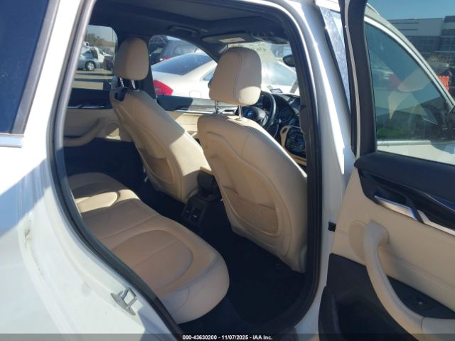 2018 BMW X1 WBXHU7C39J5H39416 Photo 7