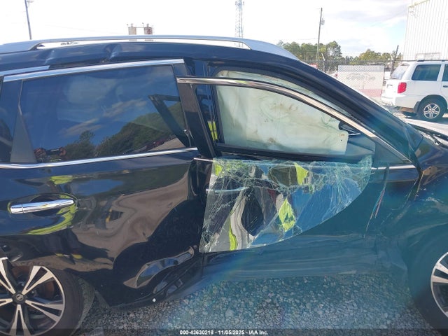 JN8AT2MT5KW263410 Nissan ROGUE SV