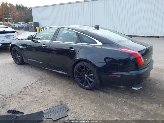 2016 JAGUAR XJ SAJWJ1CD9G8V99506 Photo 2