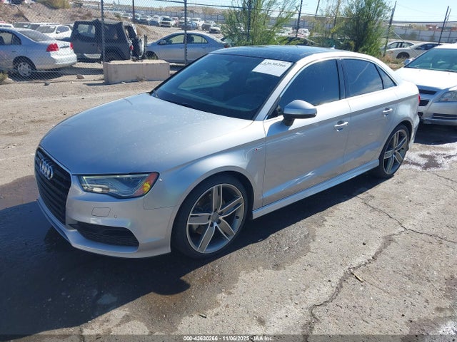 2015 AUDI A3 WAUKFGFF4F1055627 Photo 1