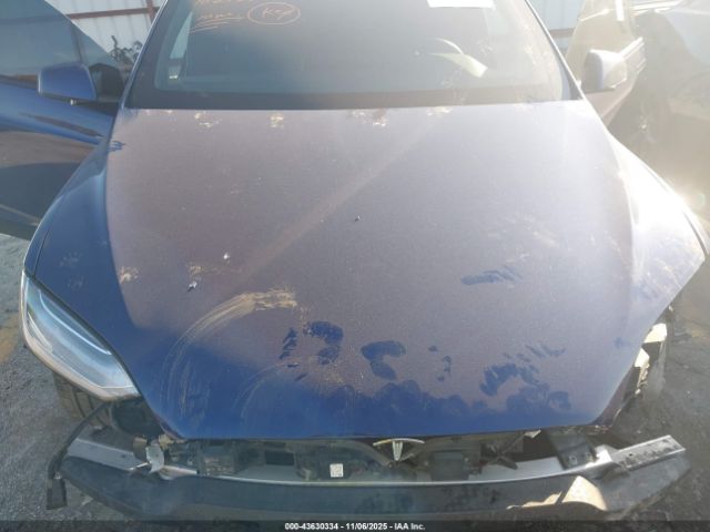 2022 TESLA MODEL X 7SAXCBE67NF331474 Photo 9