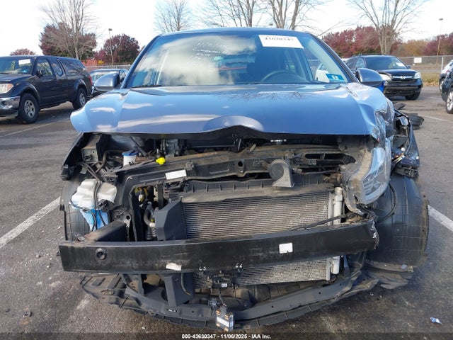 43630347 :رقم المزاد ، 3KPA25AD8LE316559 vin ، 2020 Kia Rio 5-door S مزاد بيع