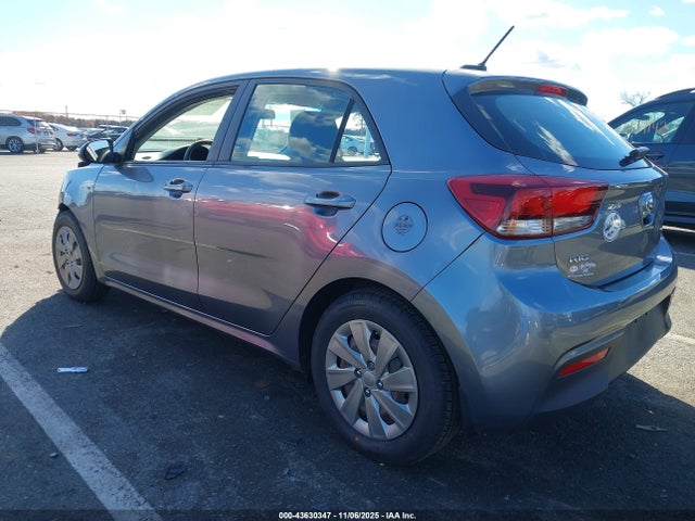 43630347 :رقم المزاد ، 3KPA25AD8LE316559 vin ، 2020 Kia Rio 5-door S مزاد بيع