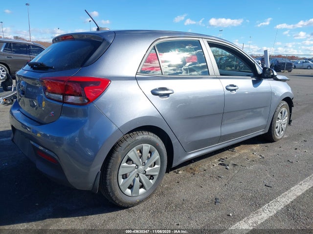 43630347 :رقم المزاد ، 3KPA25AD8LE316559 vin ، 2020 Kia Rio 5-door S مزاد بيع