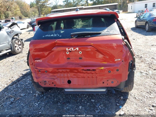 KNDCR3LE0P5066430 KIA NIRO EX