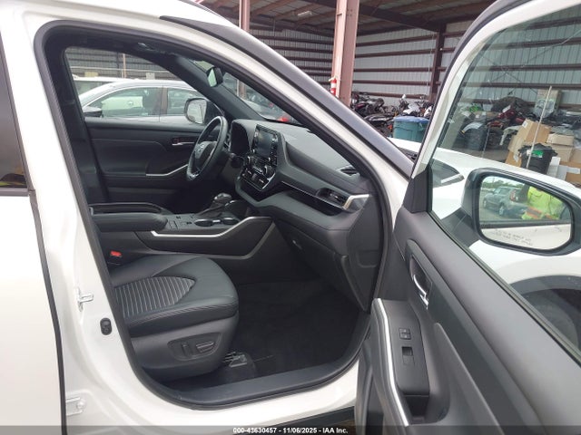 5TDLZRAH7MS056774 Toyota Highlander Xse
