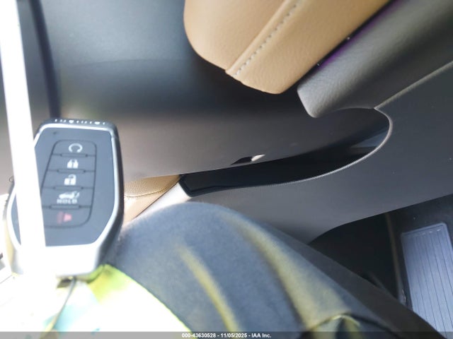 Продаж на аукціоні авто 2025 Infiniti Qx80 Sensory Awd, vin: JN8AZ3DB2S9401012, номер лоту: 43630528