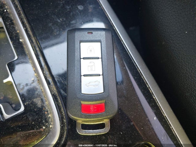 2018 MITSUBISHI OUTLANDER JA4AZ3A33JZ025874 Photo 10
