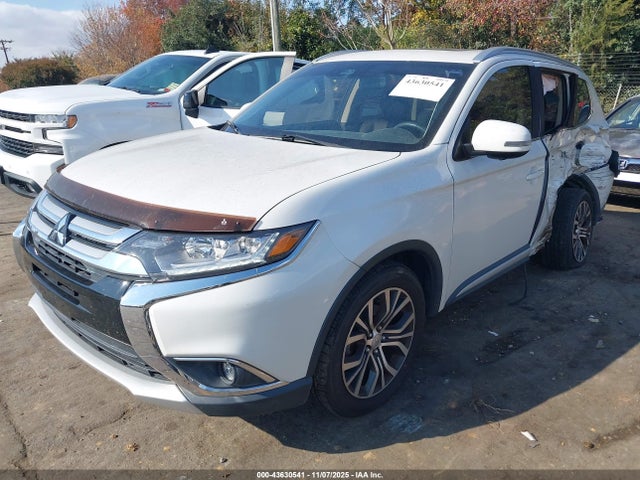 2018 MITSUBISHI OUTLANDER JA4AZ3A33JZ025874 Photo 1