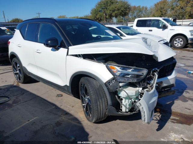 2020 VOLVO XC40 YV4AC2HMXL2345850