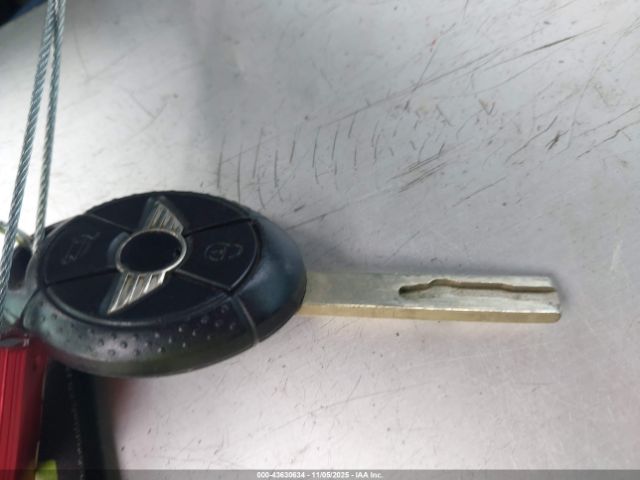 2006 MINI COOPER WMWRC33586TJ78279 Photo 10