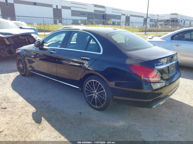 2021 MERCEDES-BENZ C 300 W1KWF8DB3MR641072 Photo 2