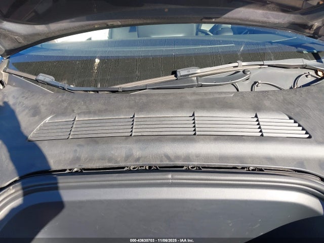 2023 TESLA MODEL Y 7SAYGAEE0PF710166 Photo 9