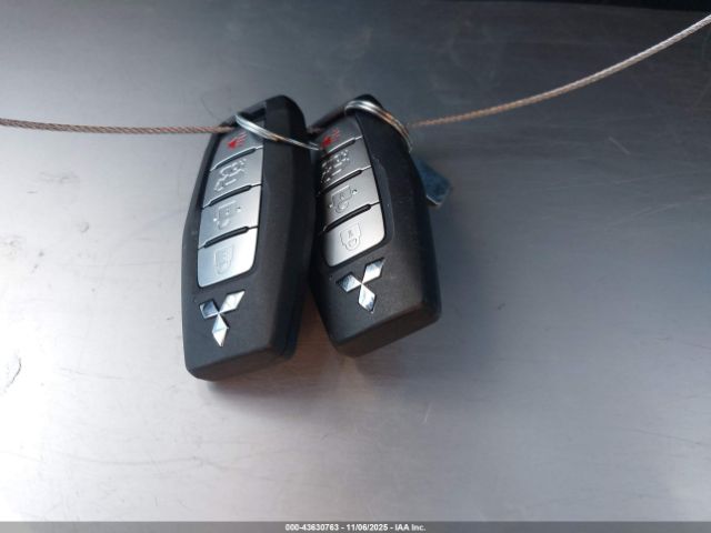 2023 MITSUBISHI OUTLANDER JA4J4UA86PZ049935 Photo 10