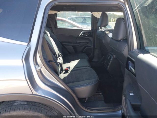 2023 MITSUBISHI OUTLANDER JA4J4UA86PZ049935 Photo 7