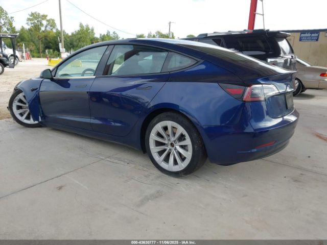 2022 TESLA MODEL 3 5YJ3E1EA7NF190832 Photo 2