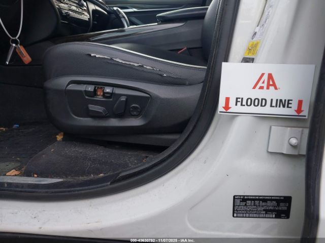 2016 BMW X5 5UXKR0C52G0P22388 Photo 5