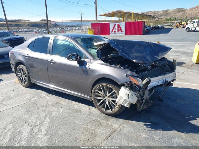 Toyota CAMRY SE 2022 4T1T11AK4NU700552 zdjęcie główne
