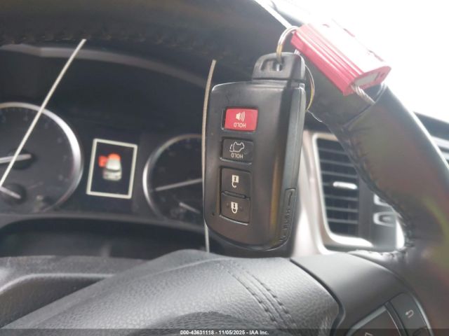 2017 TOYOTA HIGHLANDER 5TDJZRFH7HS450846 Photo 10