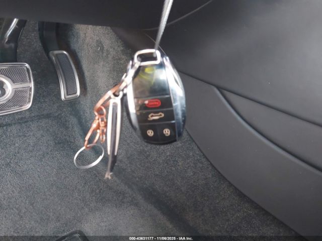 2019 BENTLEY BENTAYGA SJAAM2ZV1KC025026 Photo 10