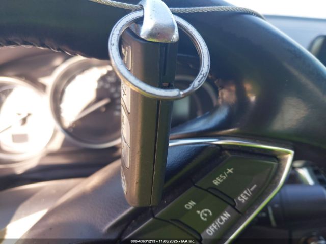 2017 MAZDA MAZDA6 JM1GL1V56H1130791 Photo 10