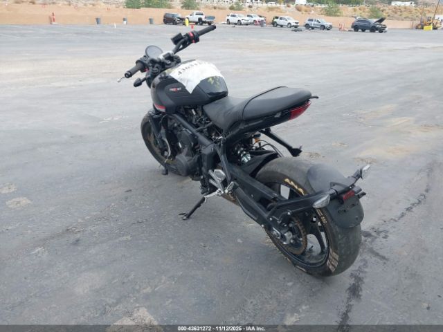 2023 TRIUMPH MOTORCYCLE TRIDENT 660 SMTL10UL1PTBK8310 Photo 2